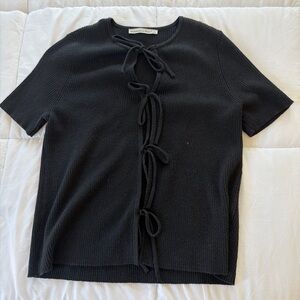 Abercrombie black top